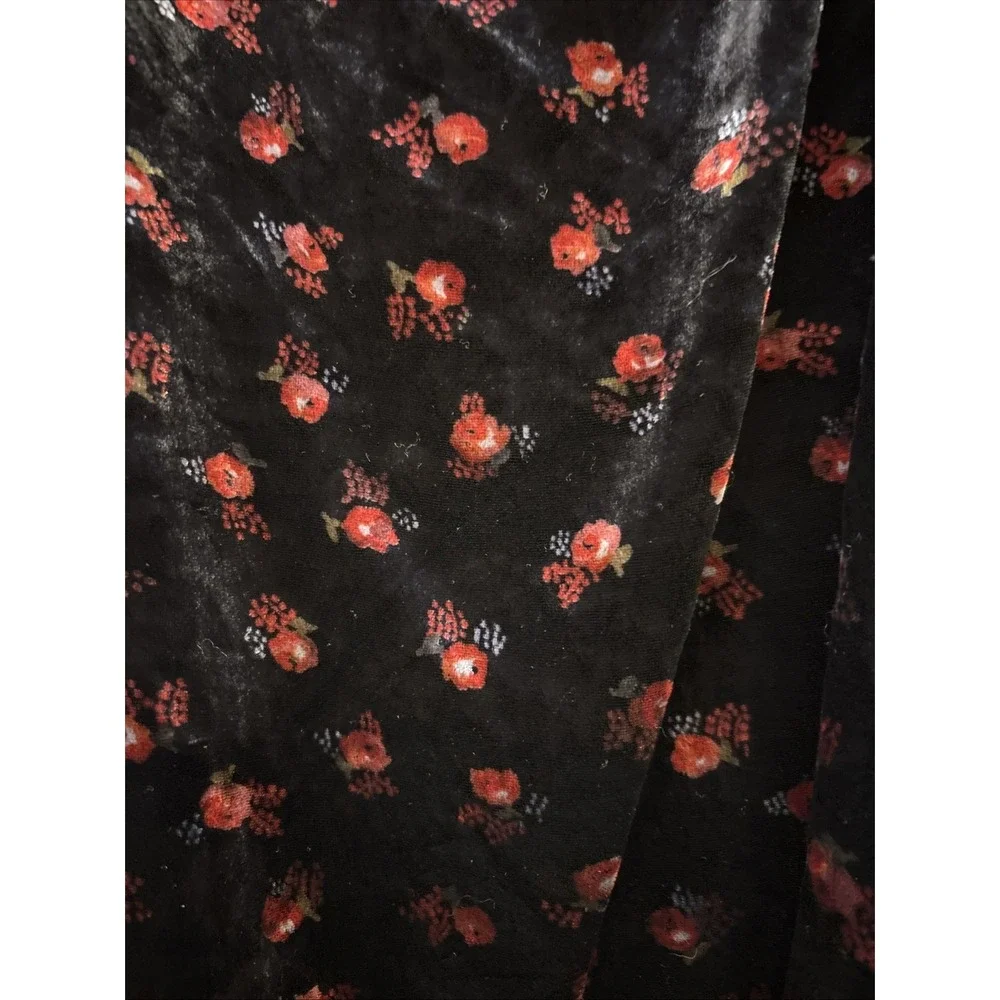 Loft Velvet Top Womens S Floral Whimsigoth‎ Dark Cottagecore Puff Sleeve Goth